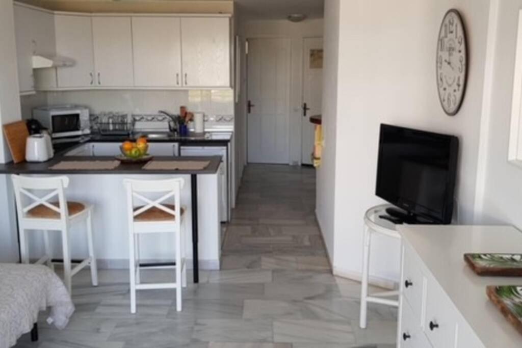 Tropical Apartment - La Caleta Costa Adeje  ภายนอก รูปภาพ